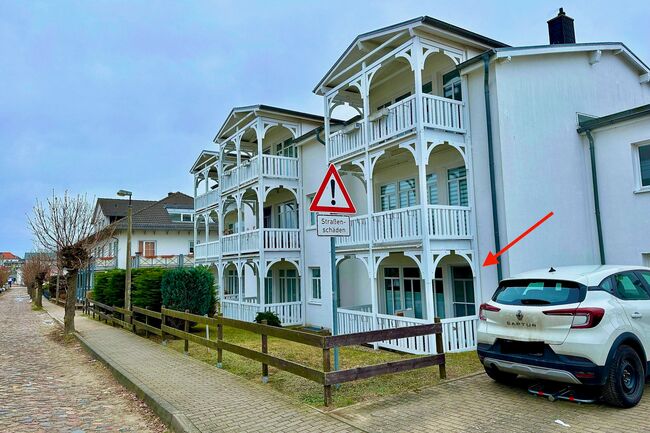 Außenansicht (Straße)